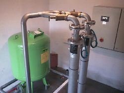 Druckerhhungsanlage seitlich